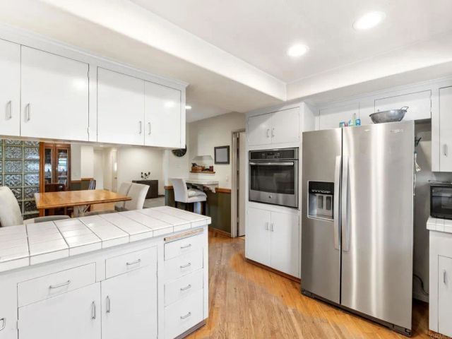 2646 Larchmont Avenue, Santa Ana, CA 92705