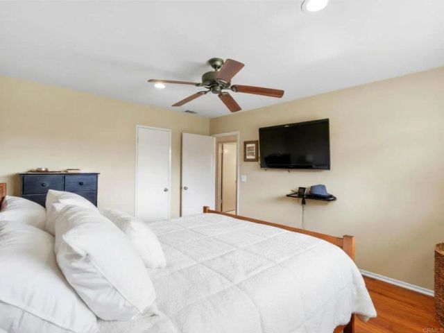 2646 Larchmont Avenue, Santa Ana, CA 92705