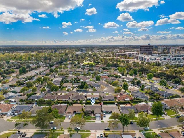 2646 Larchmont Avenue, Santa Ana, CA 92705