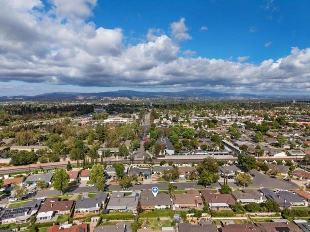 2646 Larchmont Avenue, Santa Ana, CA 92705