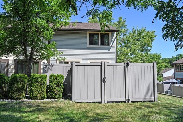 6032 Cinnamon Tree Court, Englewood, OH 45322