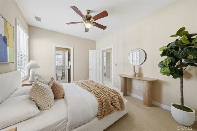 6 Versailles, Irvine, CA 92602