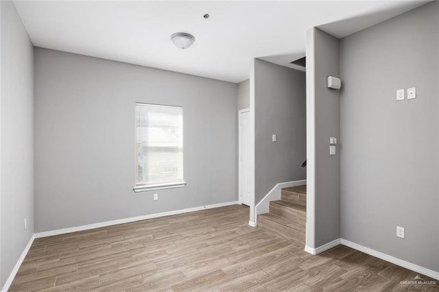 1400 Hummingbird Court 4, Pharr, TX 78577