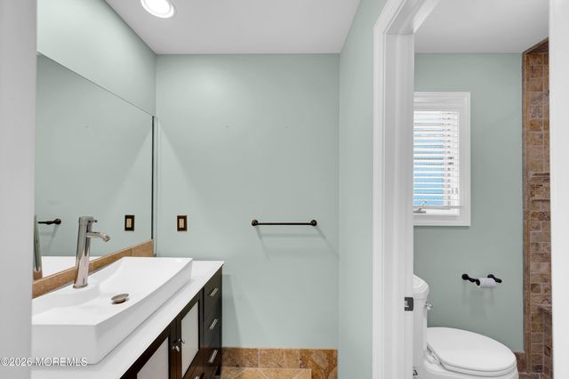 29 21st Avenue 10, Seaside Park, NJ 08752