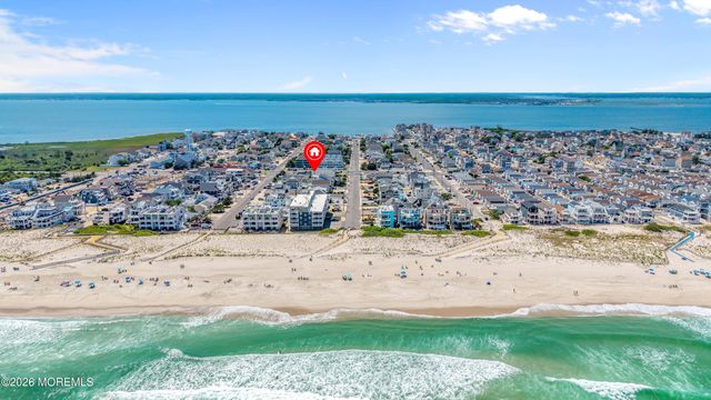 29 21st Avenue 10, Seaside Park, NJ 08752