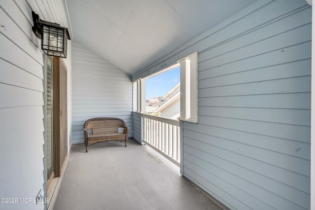 29 21st Avenue 10, Seaside Park, NJ 08752