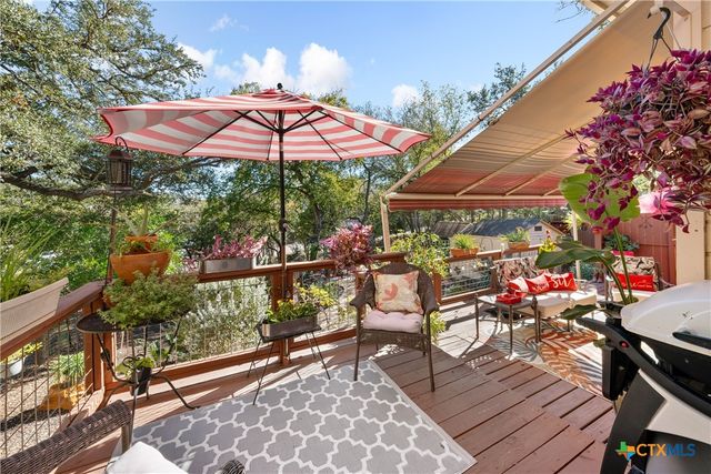 102 Elm Hill Court, San Marcos, TX 78666