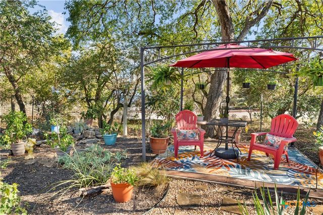 102 Elm Hill Court, San Marcos, TX 78666