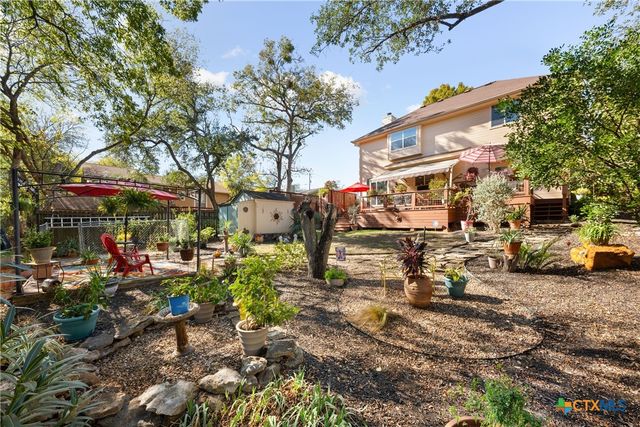 102 Elm Hill Court, San Marcos, TX 78666