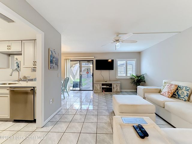 137 San Paulo Circle 4-137, West Melbourne, FL 32904