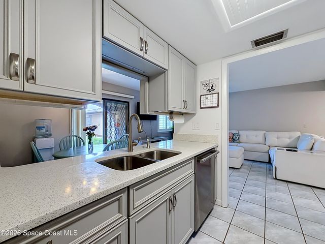 137 San Paulo Circle 4-137, West Melbourne, FL 32904