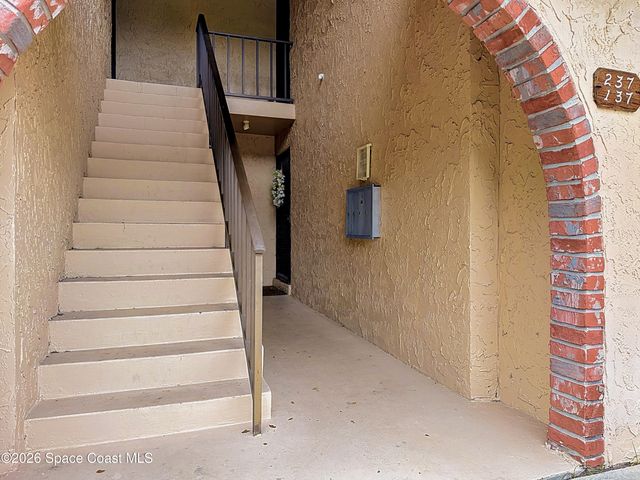 137 San Paulo Circle 4-137, West Melbourne, FL 32904