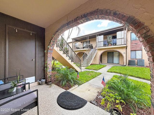 137 San Paulo Circle 4-137, West Melbourne, FL 32904