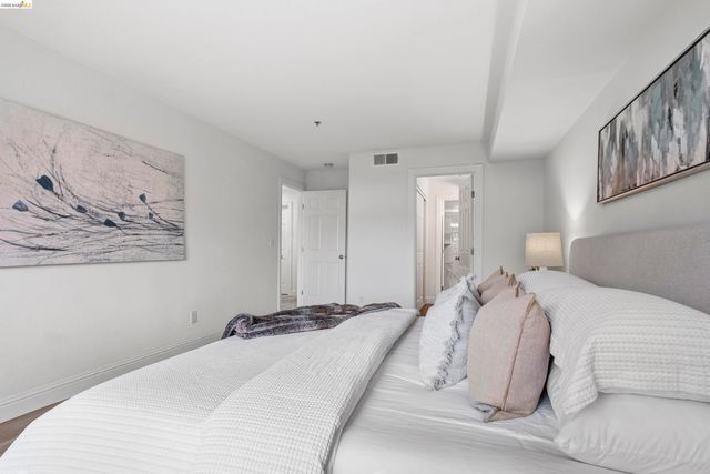 535 Pierce Street 3109, Albany, CA 94706