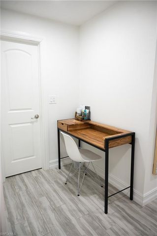 136 Harrison RD L3, Naples, FL 34112