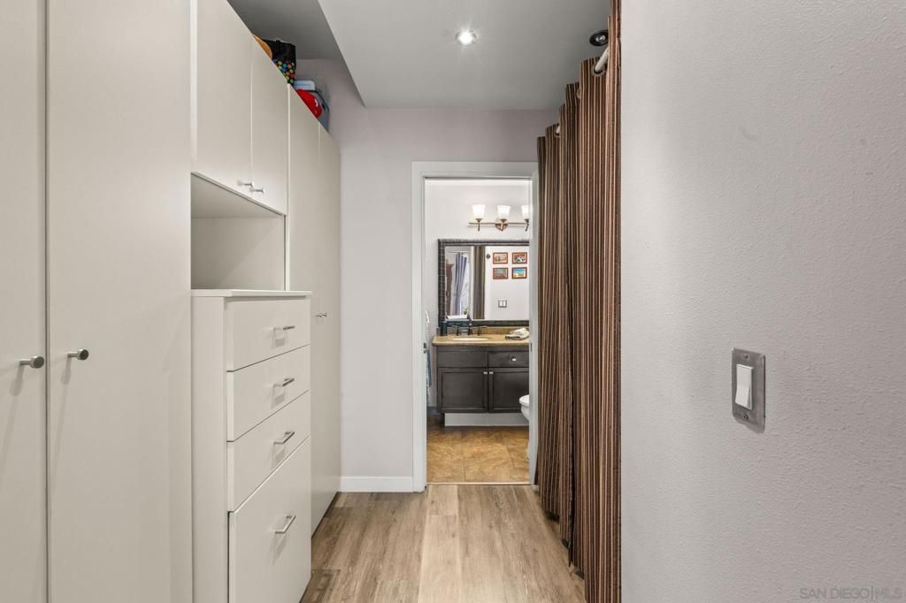 Image 20 of property listing at 701 Kettner Blvd. 21, San Diego, CA 92101