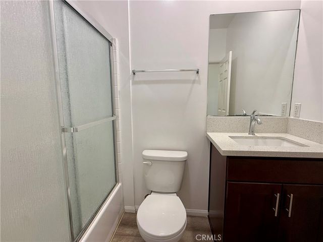 6624 Balboa Boulevard 4, Lake Balboa, CA 91406