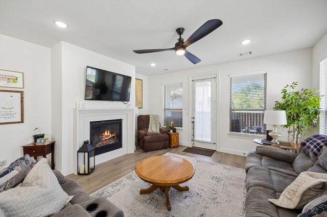9036 Lakeside Drive, Fort Worth, TX 76179