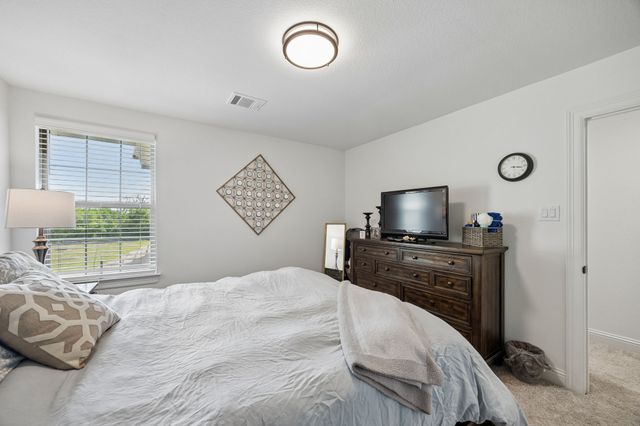 9036 Lakeside Drive, Fort Worth, TX 76179