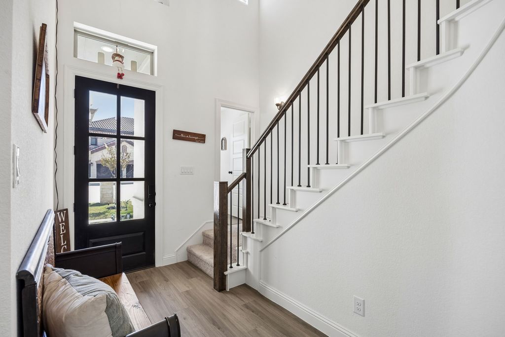 9036 Lakeside Drive, Fort Worth, TX 76179 — photo 5