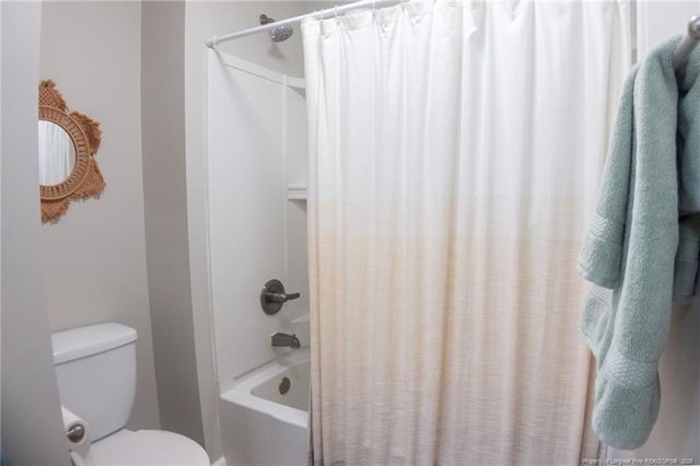 1486 Saint Johns Loop, Raeford, NC 28376