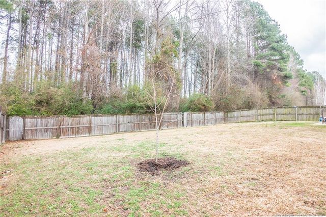 1486 Saint Johns Loop, Raeford, NC 28376