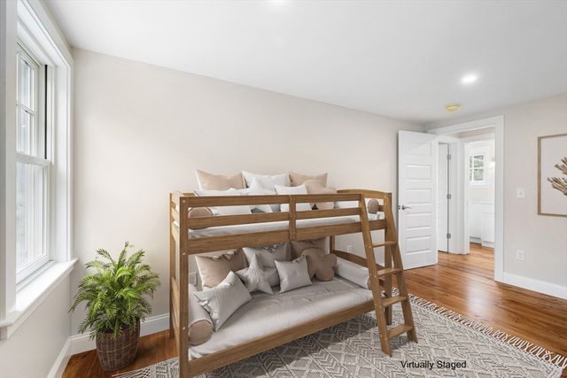 23 High Street, Dartmouth, MA 02748