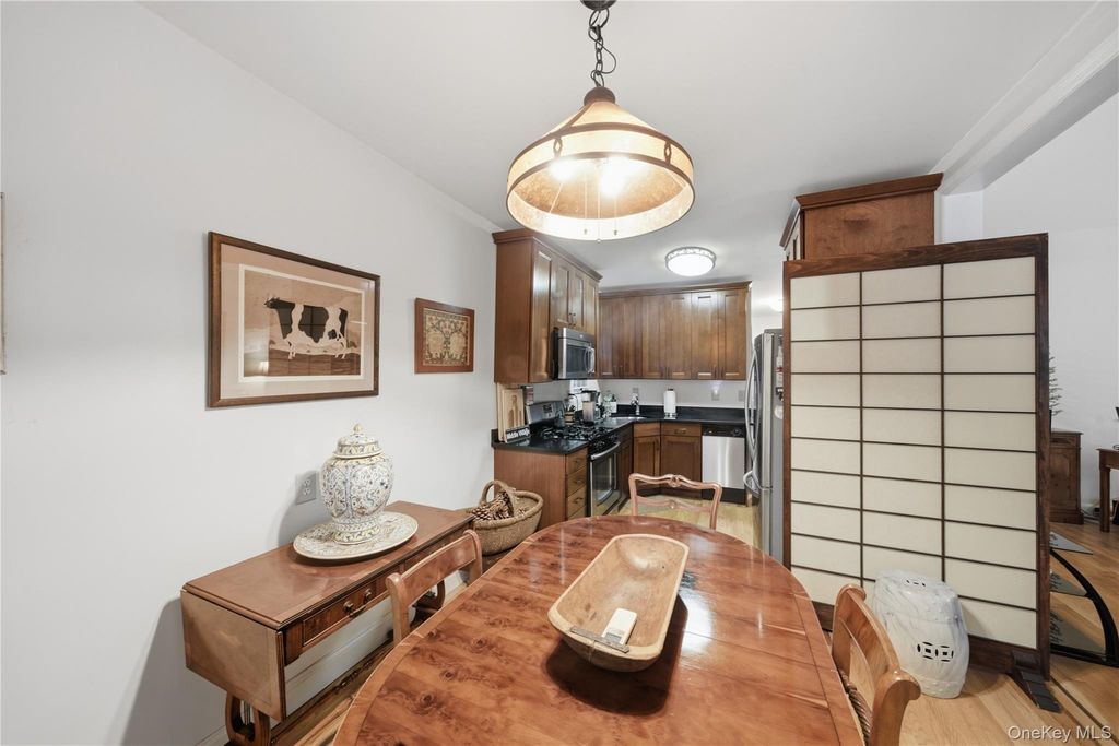 62-16 84th Street, Middle Village, NY 11379 — photo 5