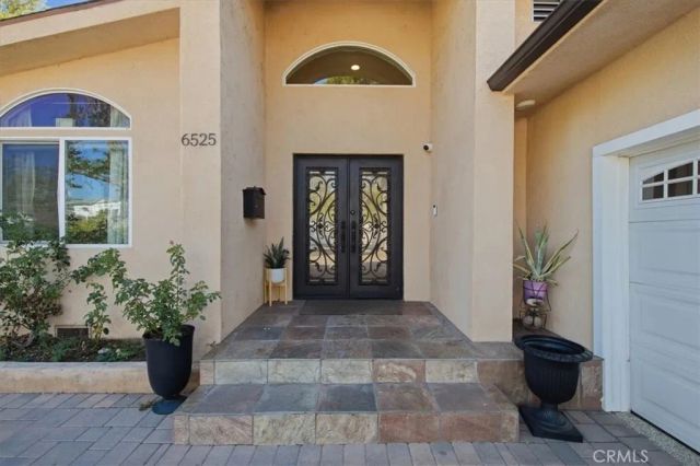 6525 Mary Ellen, Valley Glen, CA 91401
