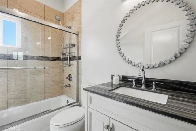 6525 Mary Ellen, Valley Glen, CA 91401
