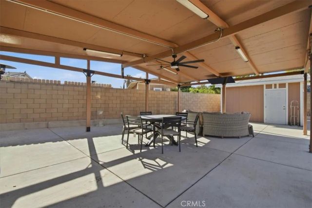 6525 Mary Ellen, Valley Glen, CA 91401