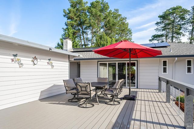 789 pleasant hill Rd, Sebastopol, CA 95472