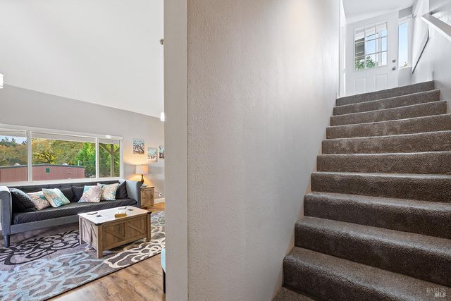 789 pleasant hill Rd, Sebastopol, CA 95472