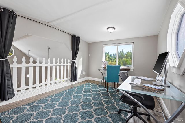 789 pleasant hill Rd, Sebastopol, CA 95472