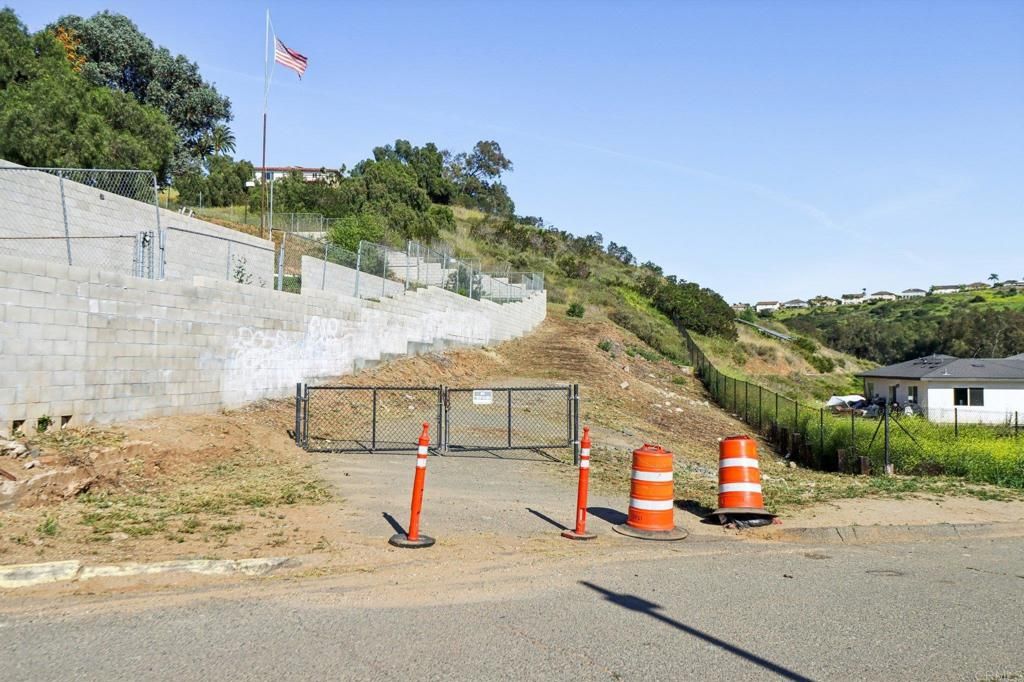 Image 10 of property listing at 0 Cherimoya, San Marcos, CA 11084