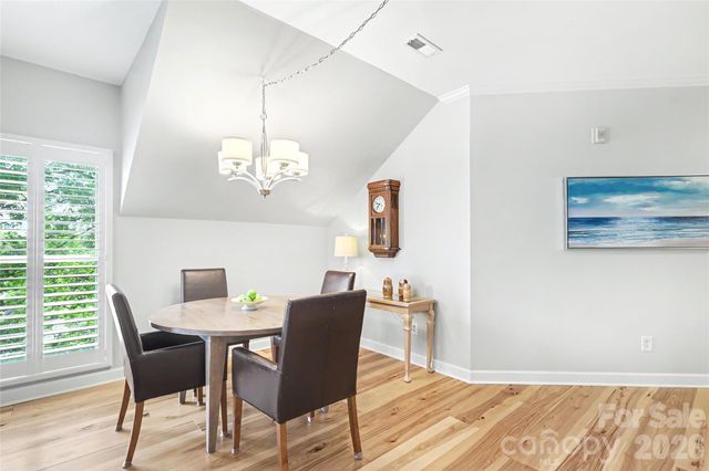 2000 Euclid Avenue, Charlotte, NC 28203