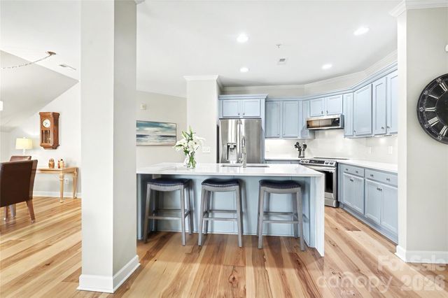 2000 Euclid Avenue, Charlotte, NC 28203