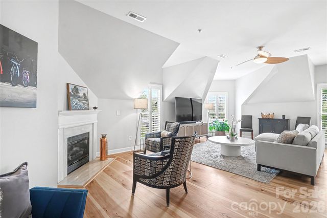 2000 Euclid Avenue, Charlotte, NC 28203