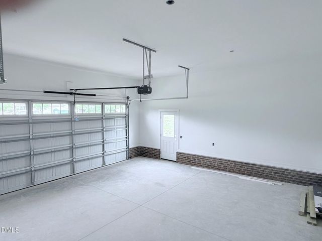 430 Chic Ennis Road, Benson, NC 27504
