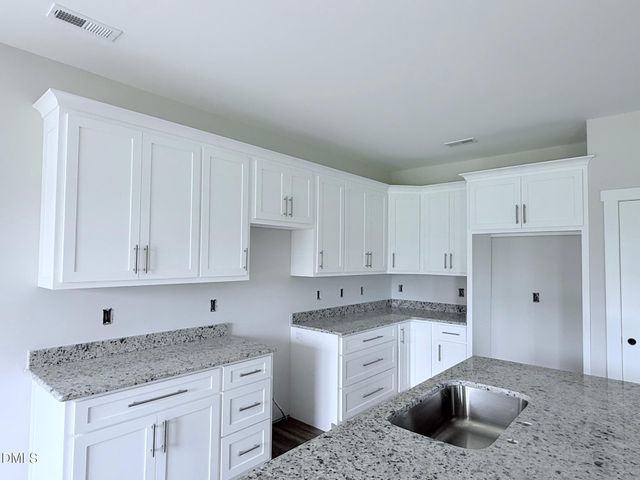 430 Chic Ennis Road, Benson, NC 27504