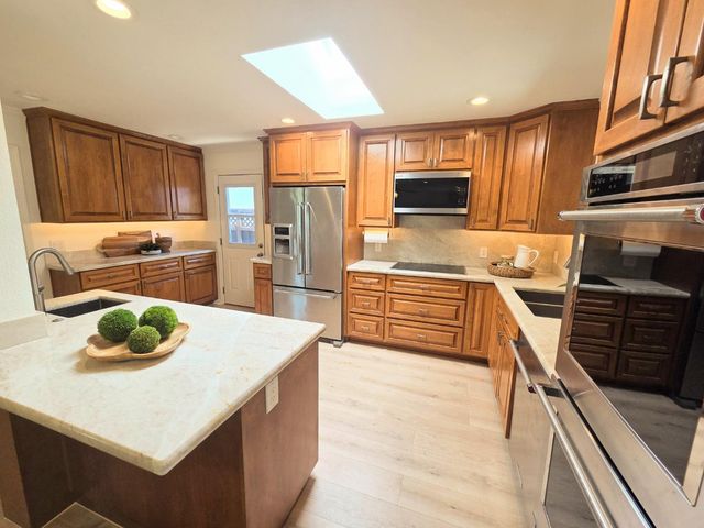 690 Catala Court, Santa Clara, CA 95050