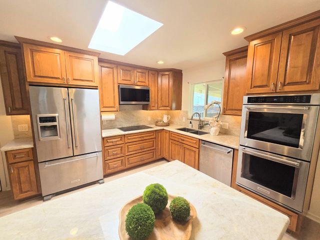 690 Catala Court, Santa Clara, CA 95050