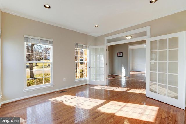 43258 MEADOWOOD CT, Leesburg, VA 20176