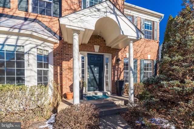 43258 MEADOWOOD CT, Leesburg, VA 20176
