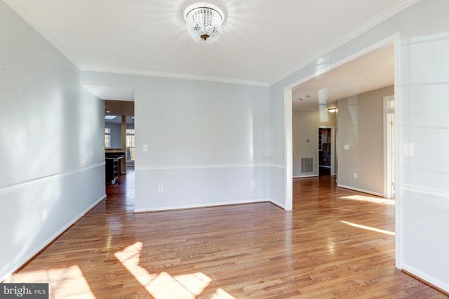 43258 MEADOWOOD CT, Leesburg, VA 20176