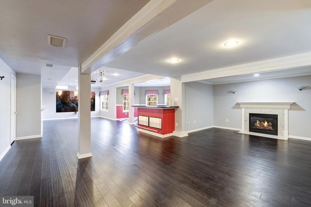 43258 MEADOWOOD CT, Leesburg, VA 20176