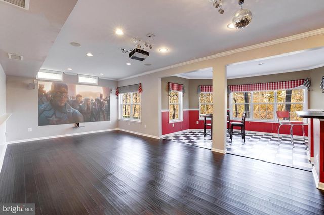 43258 MEADOWOOD CT, Leesburg, VA 20176