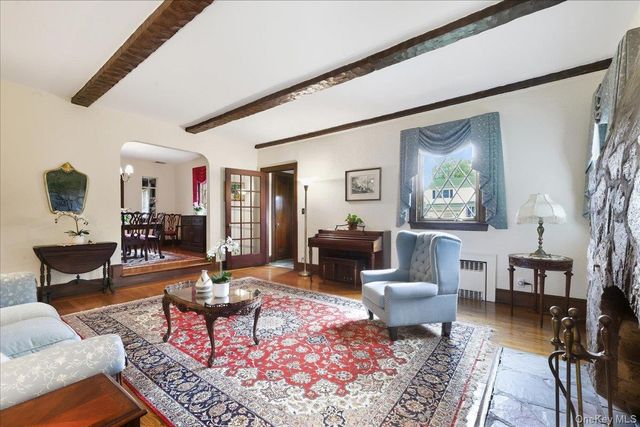 119 Somerset Avenue, Garden City, NY 11530