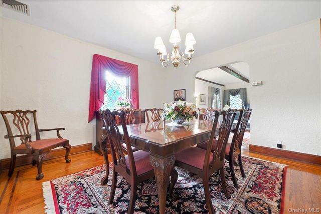 119 Somerset Avenue, Garden City, NY 11530
