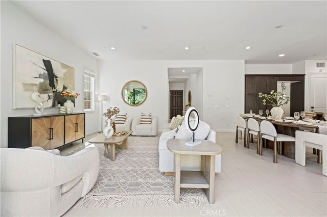 40 Forster, Lake Forest, CA 92630